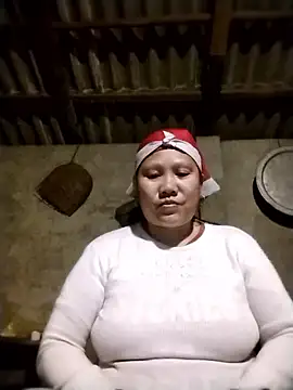 Snapshot of LeoPet2x chatting on February 22, 2026, 5:36 pm LeoPet2x online show from February 22, 2026, 5:36 pm