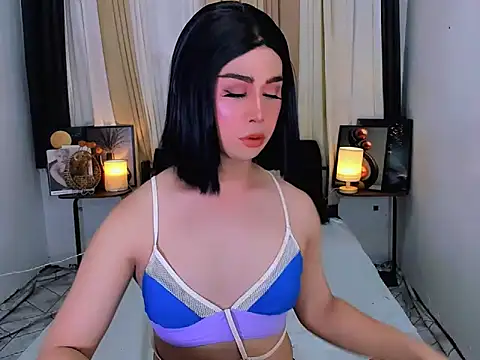 Snapshot of Seductive_Paloma chatting on July 6, 2026, 7:37 am Seductive Paloma online show from July 6, 2026, 7:37 am