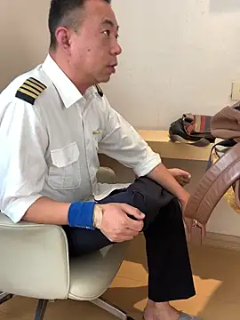 youyou-baby999 online show from March 10, 2026, 7:34 am