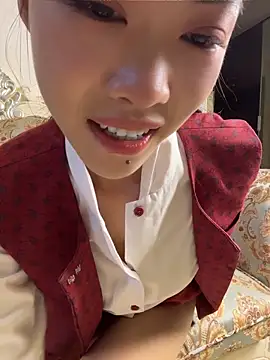 youyou-baby999 online show from May 28, 2026, 3:47 am