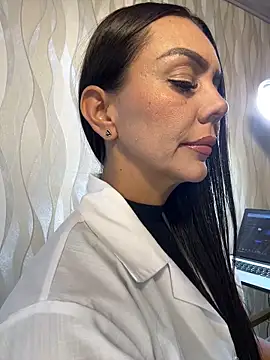 SofhiaTaylor online show from December 20, 2025, 11:29 pm