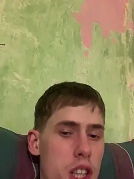 Snapshot of FreeRich chatting on January 12, 2026, 6:04 pm FreeRich online show from January 12, 2026, 6:04 pm