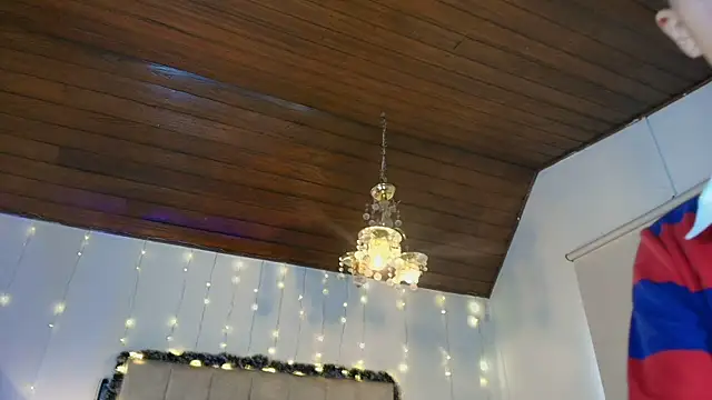 Brenda Tina online show from December 4, 2025, 12:26 pm