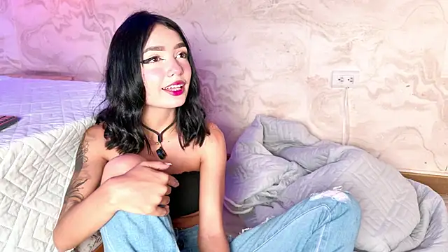 emily dempsey online show from April 12, 2026, 5:38 pm