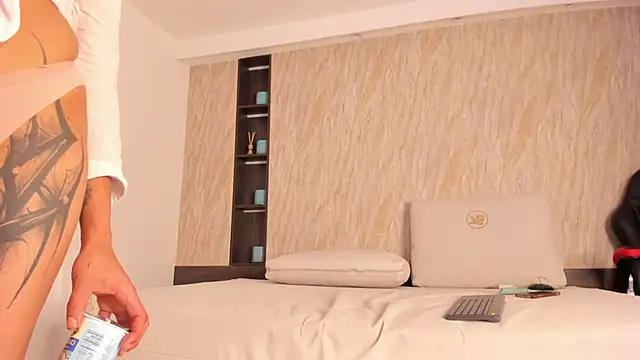 ayla velt online show from January 31, 2026, 8:07 pm