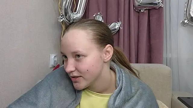 Snapshot of BibiStapler chatting on February 13, 2026, 8:42 pm BibiStapler online show from February 13, 2026, 8:42 pm