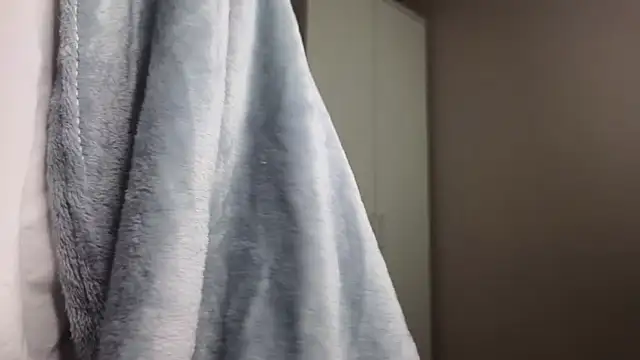 Snapshot of BibiStapler chatting on December 16, 2025, 7:18 pm BibiStapler online show from December 16, 2025, 7:18 pm