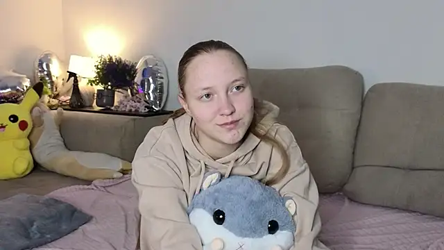 Snapshot of BibiStapler chatting on February 18, 2026, 8:05 pm BibiStapler online show from February 18, 2026, 8:05 pm