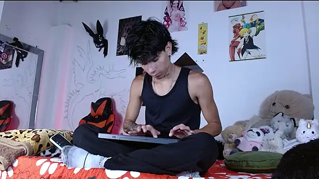 Jake beach  online show from April 11, 2026, 4:43 pm