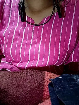 Rukmadi hot online show from December 20, 2025, 4:21 pm