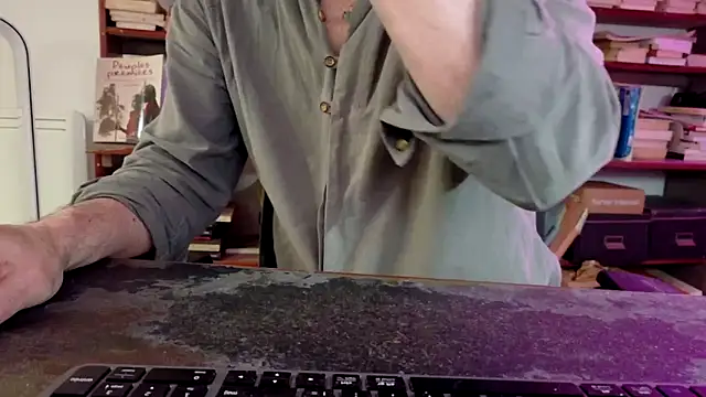 Snapshot of diogene11 chatting on November 29, 2025, 8:47 am diogene11 online show from November 29, 2025, 8:47 am