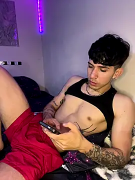 wil hot online show from January 6, 2026, 3:16 pm