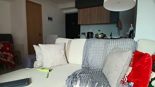 liorvante online show from January 8, 2026, 8:04 pm