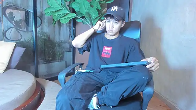 isaac grimm online show from February 2, 2026, 3:16 am