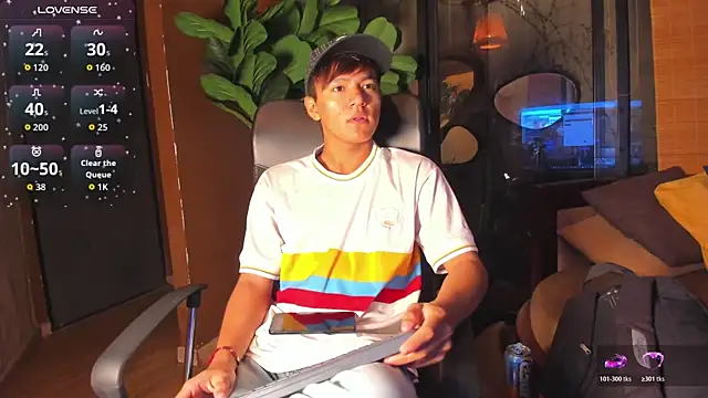 isaac grimm online show from April 10, 2026, 2:29 am