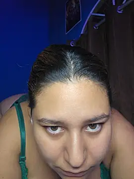 Kittysweet2001 online show from April 3, 2026, 6:42 am