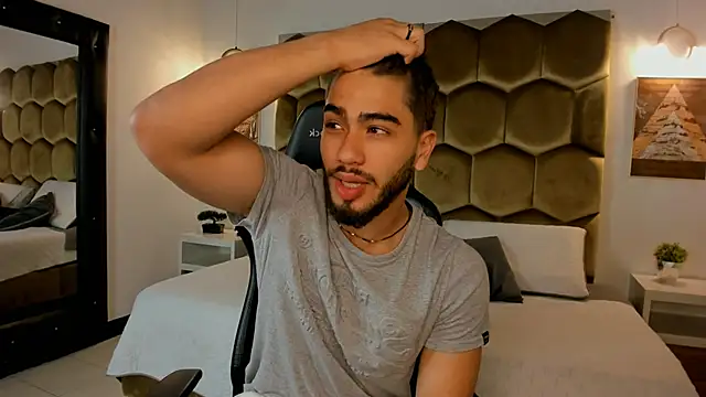 Snapshot of Franco_banderas chatting on February 26, 2026, 10:15 am Franco banderas online show from February 26, 2026, 10:15 am