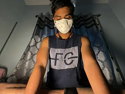 hunterboy2001 online show from January 16, 2026, 11:03 am