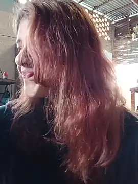 Snapshot of dakota021 chatting on February 8, 2026, 7:44 pm dakota021 online show from February 8, 2026, 7:44 pm