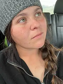 WattledFourth online show from December 15, 2025, 8:25 pm