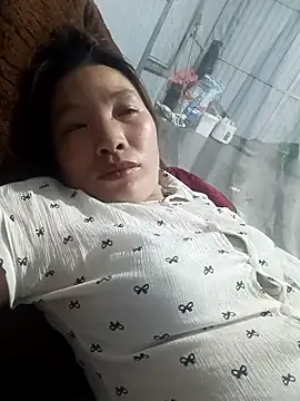 Evelyn-n online show from March 31, 2026, 1:57 pm