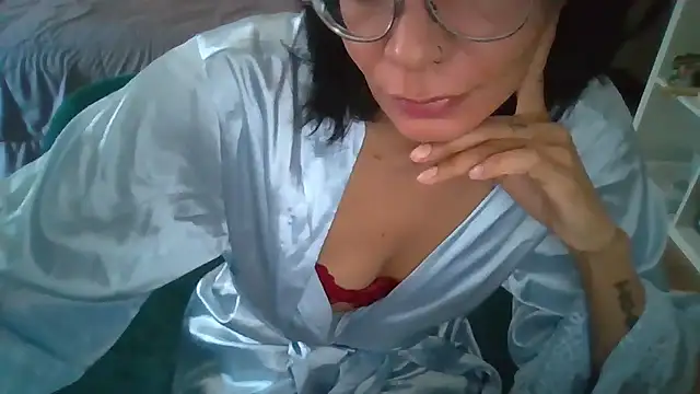 Snapshot of annemassa chatting on July 15, 2026, 12:34 pm annemassa online show from July 15, 2026, 12:34 pm