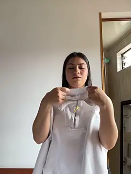 camilita 1820 online show from March 6, 2026, 5:52 pm