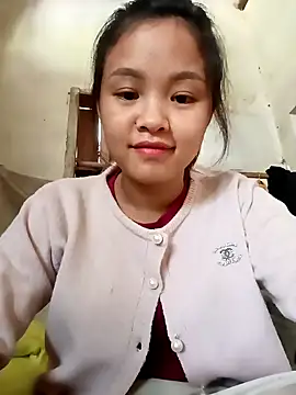 Pretty-haert online show from January 12, 2026, 5:47 am