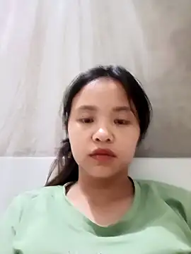 Pretty-haert online show from April 14, 2026, 12:37 am