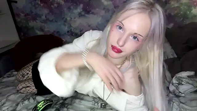 Snapshot of CelenFomes chatting on March 3, 2026, 7:04 am CelenFomes online show from March 3, 2026, 7:04 am