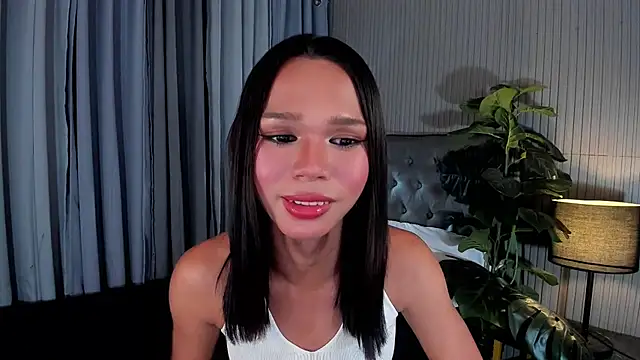 asianpetiteprincess online show from June 27, 2026, 8:59 pm