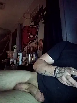 bigbonebigmone online show from April 8, 2026, 4:36 am