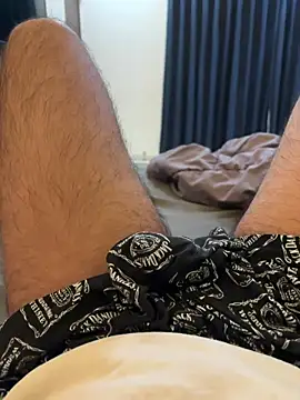 BlahNextDoor online show from December 21, 2025, 8:31 pm