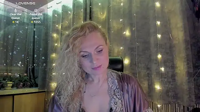 LanaLight x online show from January 9, 2026, 5:53 pm