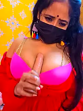 Hot-Haney77 online show from January 9, 2026, 5:31 pm