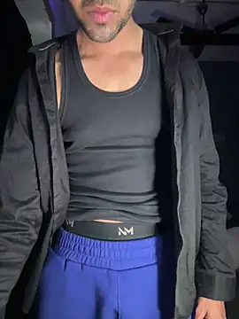 Snapshot of fitboy_xxx chatting on February 18, 2026, 7:43 pm fitboy xxx online show from February 18, 2026, 7:43 pm