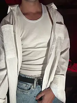 Snapshot of fitboy_xxx chatting on March 22, 2026, 6:53 pm fitboy xxx online show from March 22, 2026, 6:53 pm