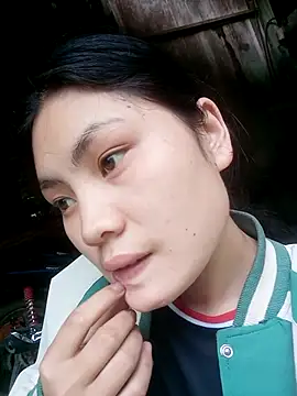 Hilary-123 online show from March 11, 2026, 5:34 am