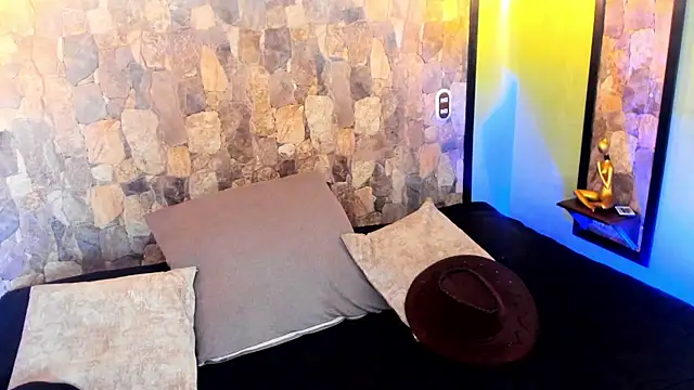 Snapshot of PatrickS25 chatting on January 7, 2026, 3:55 am PatrickS25 online show from January 7, 2026, 3:55 am