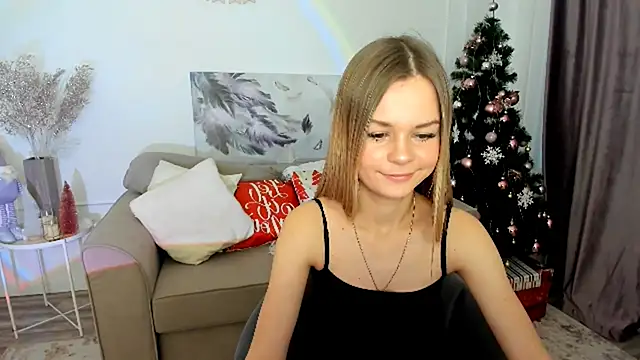 Snapshot of MidnighteAura chatting on January 8, 2026, 11:49 am MidnighteAura online show from January 8, 2026, 11:49 am