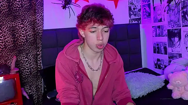 Otter Starr online show from December 4, 2025, 3:27 am