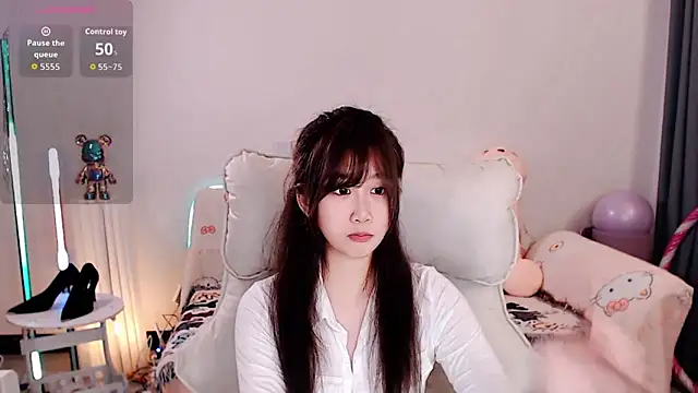 Camila-888 online show from April 1, 2026, 2:47 pm