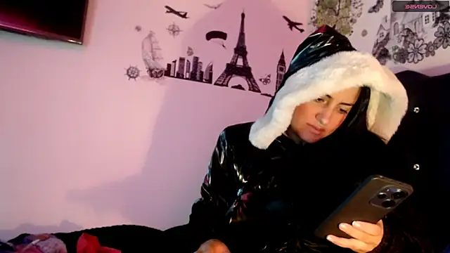 Snapshot of MisNicol chatting on January 17, 2026, 1:04 pm MisNicol online show from January 17, 2026, 1:04 pm