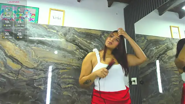 Snapshot of Evy_connor chatting on December 17, 2025, 11:26 am Evy connor online show from December 17, 2025, 11:26 am