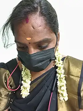 Snapshot of Tamil_Pallavi chatting on June 22, 2026, 2:25 pm Tamil Pallavi online show from June 22, 2026, 2:25 pm