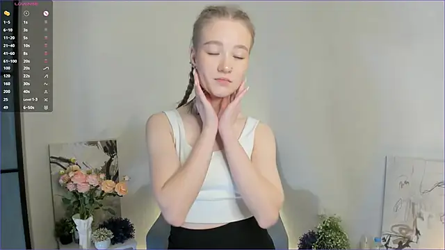 MaireLanda online show from January 12, 2026, 5:25 am