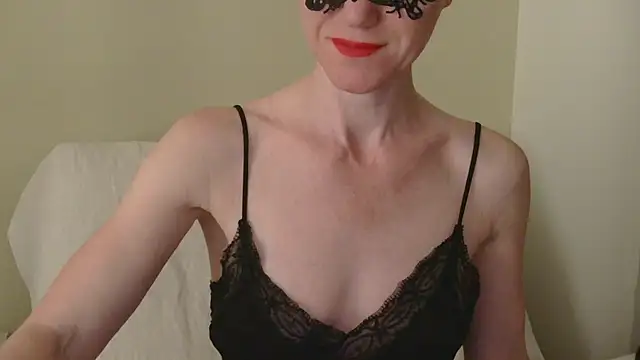Snapshot of AuroraAG chatting on July 16, 2026, 12:02 pm AuroraAG online show from July 16, 2026, 12:02 pm