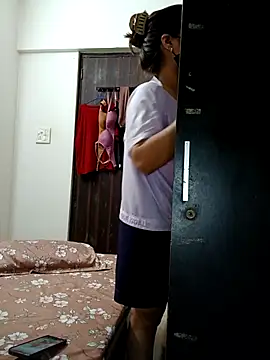 shilpa-singh online show from April 15, 2026, 4:44 pm