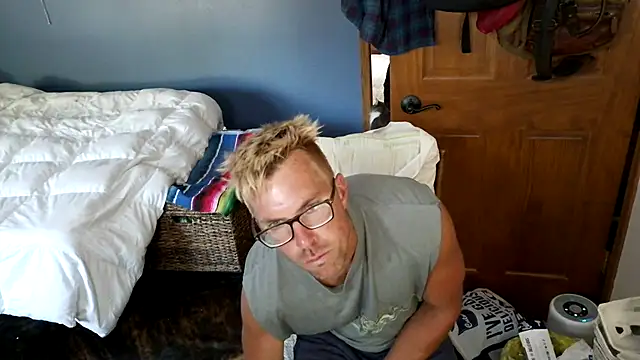 SpunRedneck online show from July 7, 2026, 11:41 pm