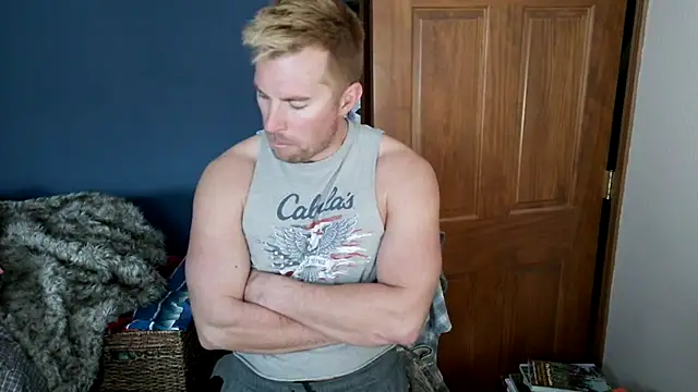 Snapshot of SpunRedneck chatting on February 17, 2026, 1:30 pm SpunRedneck online show from February 17, 2026, 1:30 pm